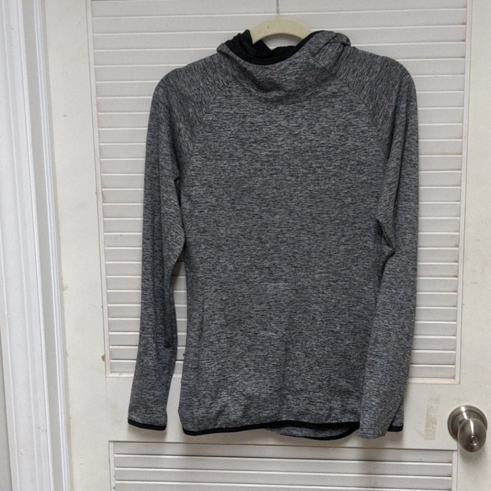 Second skin athletic hoodie
